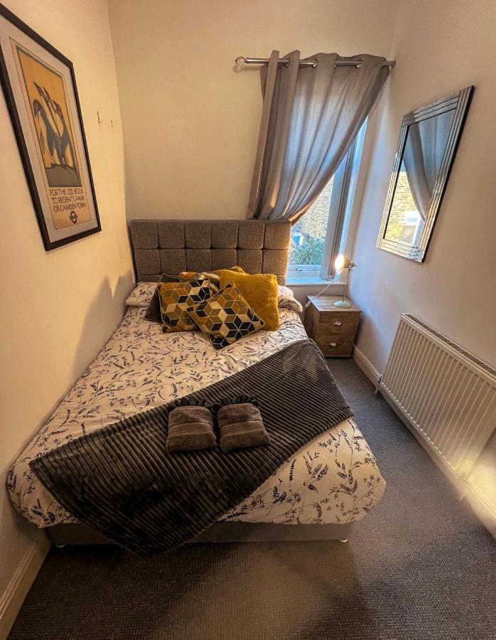 Long Term Offers Message For Prices Sleeps 6 Adults, Contractors, Relocators, Travellers Villa Halifax Exterior photo