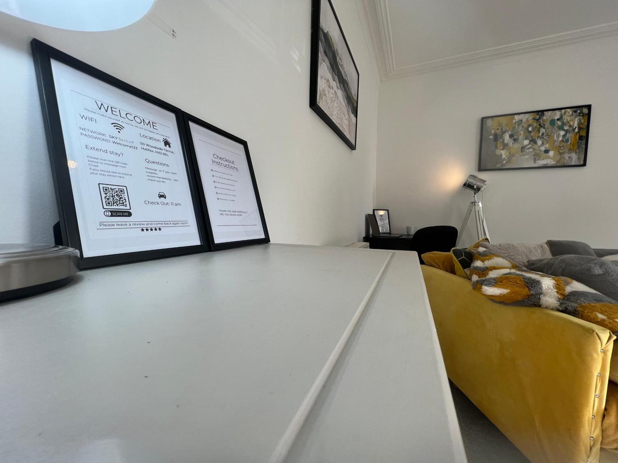 Long Term Offers Message For Prices Sleeps 6 Adults, Contractors, Relocators, Travellers Villa Halifax Exterior photo